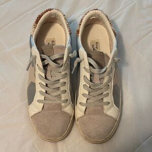 Vintage Havana Women's Sneakers in White and Gray